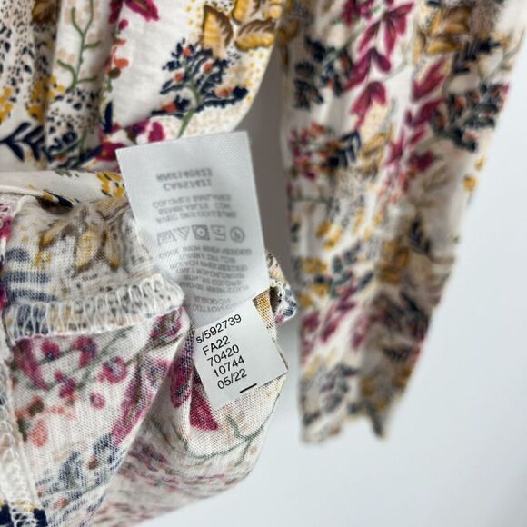 LOFT T Shirt Size Medium Womens Ivory Floral Lace Trim Button Knit Top Prairie - Picture 8 of 8